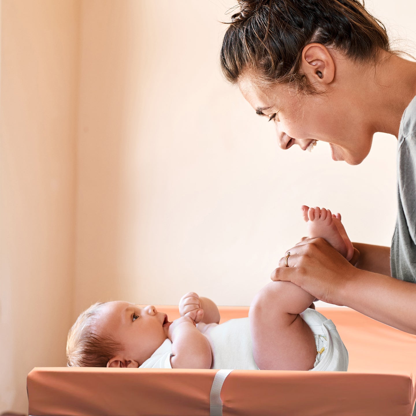 AGOGOLIFE BABY Changing Pad – Waterproof PU Leather, Soft Cushioned Mat with Safety Strap for Comfortable Nappy Changes-ORANGE